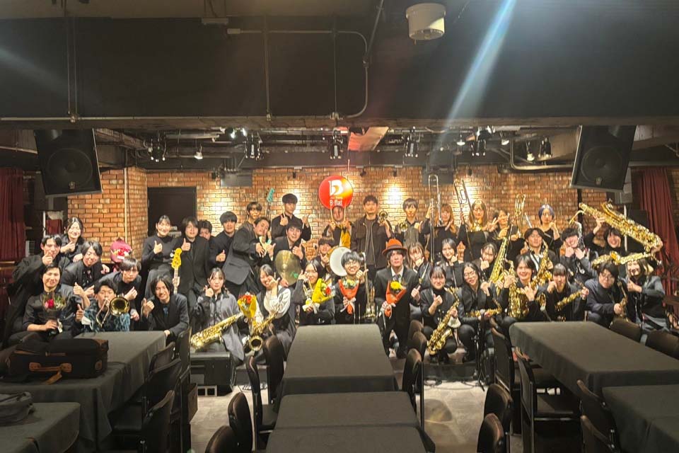 5. 東海大学ジャズ研究会 swing beats jazz orchestra